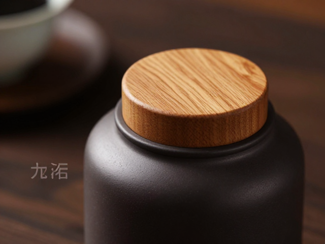 木塞材质特性对茶叶微观环境的调控作用