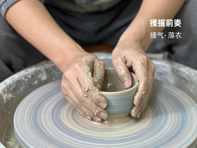 标准化揉泥的核心动作与排气效果
