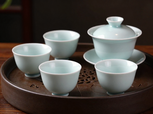 中式茶盘与茶具搭配的美学逻辑