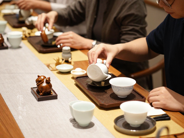 茶席氛围营造与光影运用