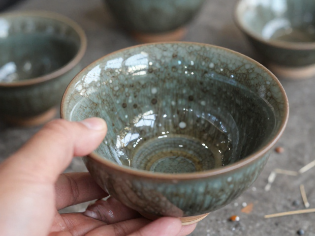 汝窑油滴釉的艺术审美特征