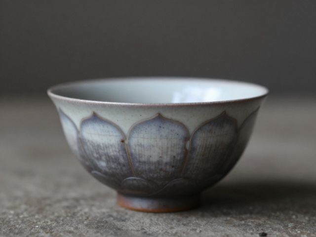 柴烧禅茶茶具推荐,莲花纹手作茶器,品味东方雅韵
