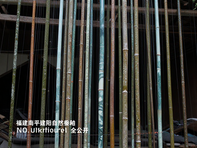 南平建阳自然垂釉的视觉特征与工艺逻辑