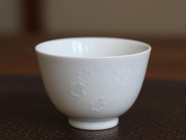 闻香杯在茶道仪式中的功能定位与审美体验