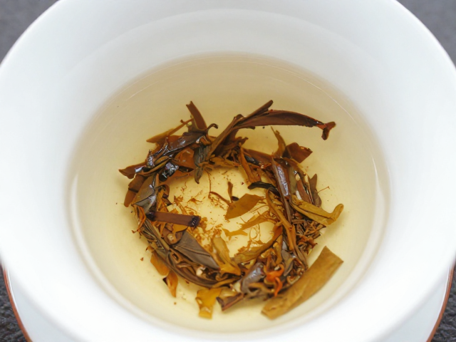 茶垢养出色泽，祈福纳祥，打造雅致茶席风格指南