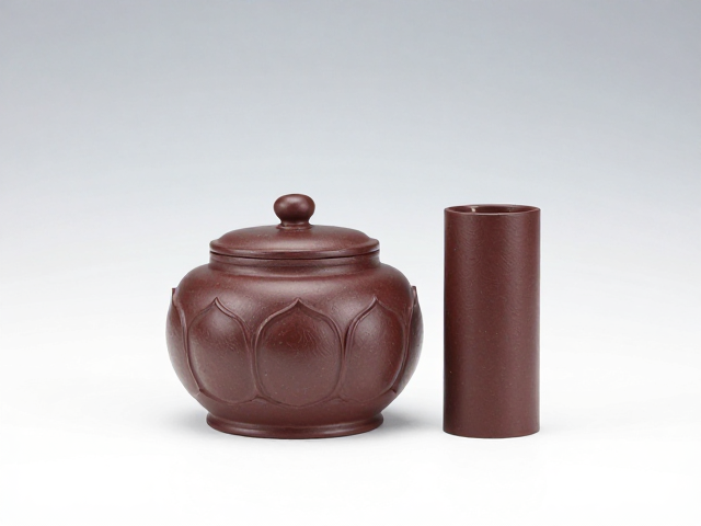 紫砂茶叶罐莲花纹茶针筒,高颜值茶具选购指南与养护技巧