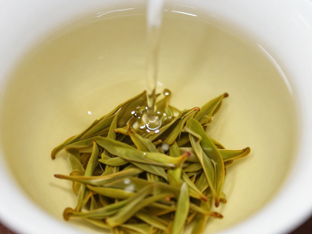 鱼眼水:火候掌控中的微观观察与动态美学