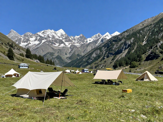 高山寒区的营地选址与防风策略