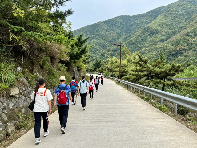 交通接驳策略:从城市到山脚的无缝衔接