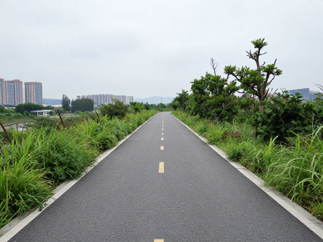 城市近郊环山步道推荐:坡度友好安全指数高,周末轻徒步首选