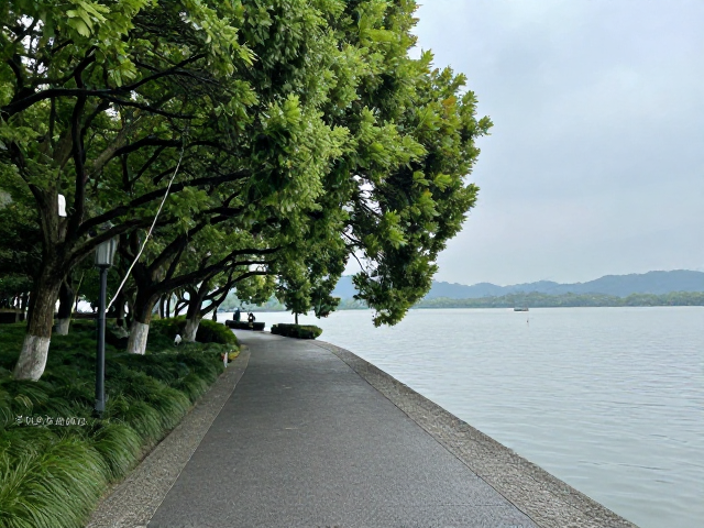 杭州西湖环湖绿道