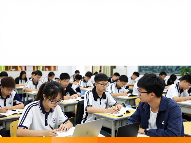 师生互动照片揭秘校园生活