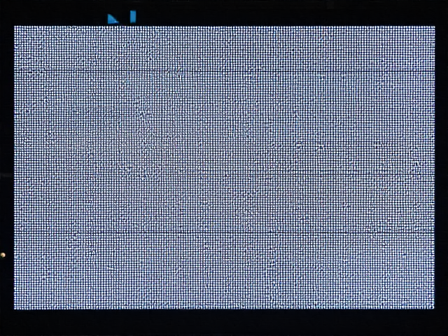 高对比度下的可读性优化策略