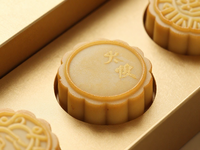 月饼茶叶礼盒设计，磨砂烫金工艺与烫金箔盘搭配灵感