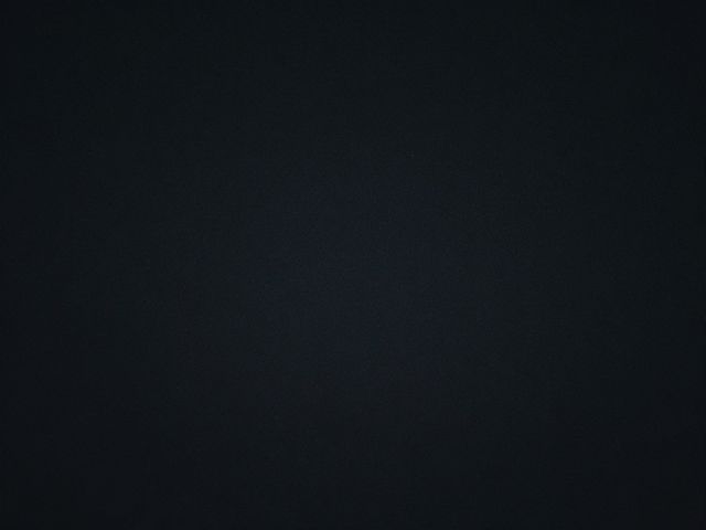 夜景氛围中的光影叙事逻辑