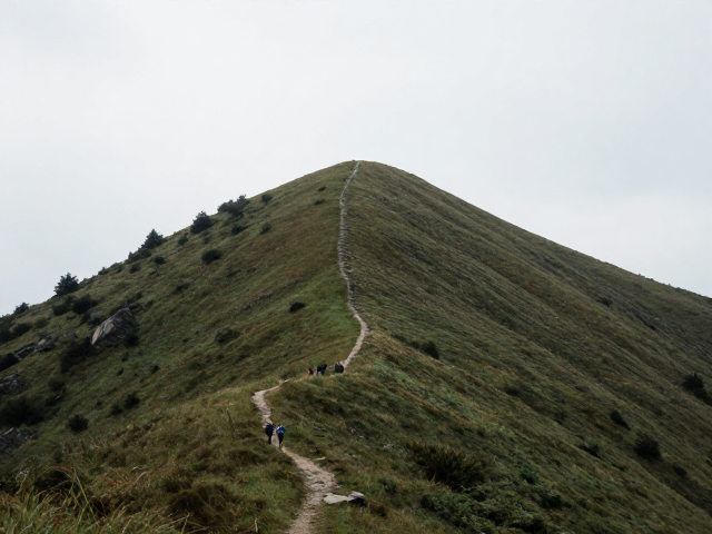人少景美的原生态小众秘境徒步,践行无痕山野之旅