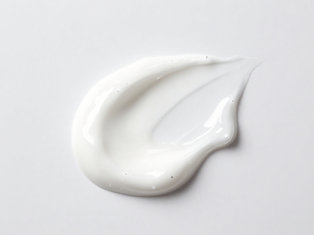 保湿乳液的协同作用与肌肤屏障保护