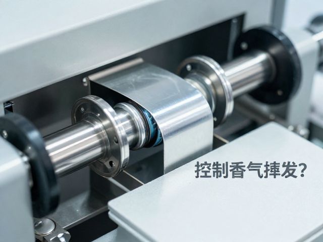 轧盖过程中的力学控制与形变管理