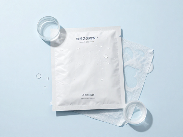 膜布自带玻尿酸,透明质酸钠,叠加乳液面霜锁水更保湿