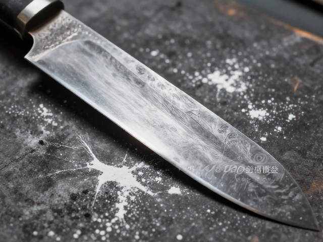 粉末钢保持性与锻打纹理，刀具性能与工艺深度解析