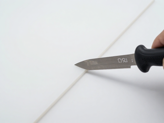 安全刀与雕刻刀怎么选？塑料板材切割技巧与避坑指南