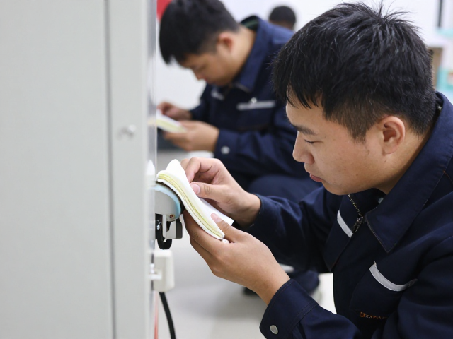 员工定期培训对设备安全的促进作用