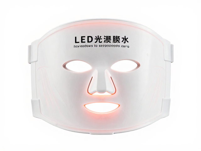 LED光疗面膜仪搭配面膜，近红外光促渗，提升吸收效率