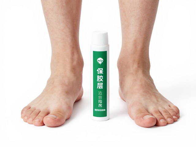 环保胶层左右脚高度一致,溶剂型鞋胶选购指南