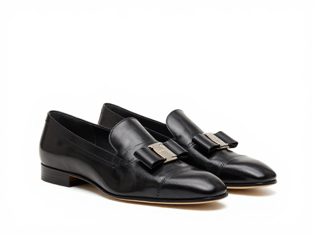 Salvatore Ferragamo，从装饰华丽到线条简洁的足履美学积淀