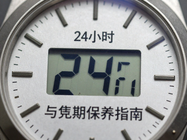 24小时显示怎么看？揭秘机芯运算逻辑与定期保养指南
