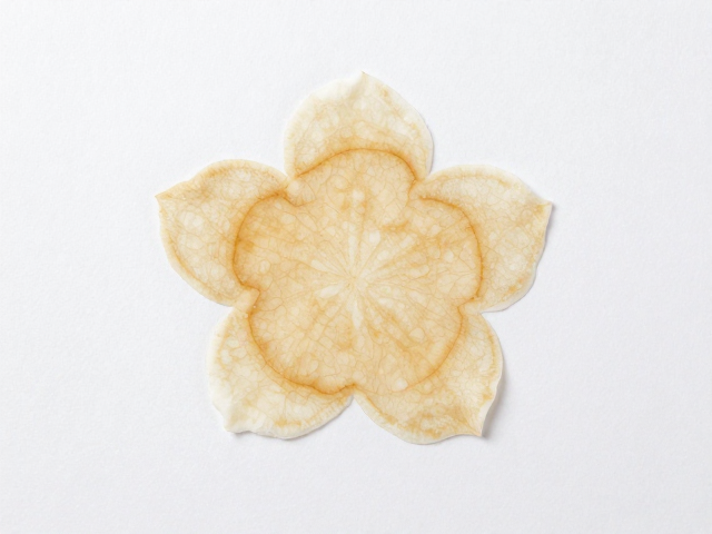 异形花插胎体多厚？茶渍用小苏打轻松清洁