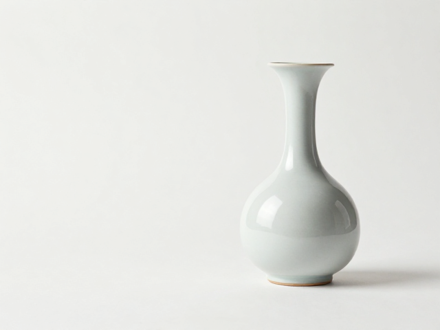 宋瓷极简美学，线条流畅舒展，赏析陶艺禅意之境