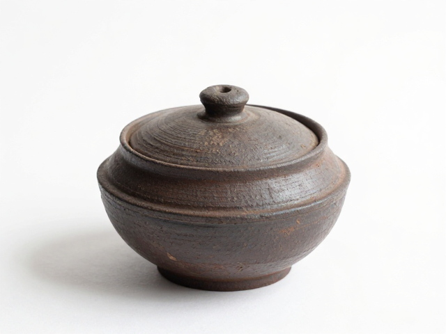 复古粗陶茶荷,提升家庭餐桌美学,打造侘寂风茶席雅趣