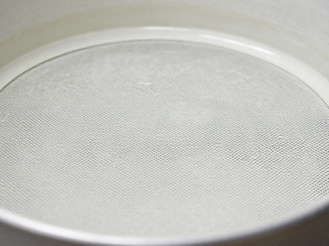 釉料硬化结晶原理揭秘，筛网目数与耐火度如何影响成品质量
