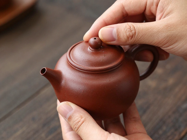 手捏成型茶壶如何易清洁？揭秘手工茶壶保养与清洗干货