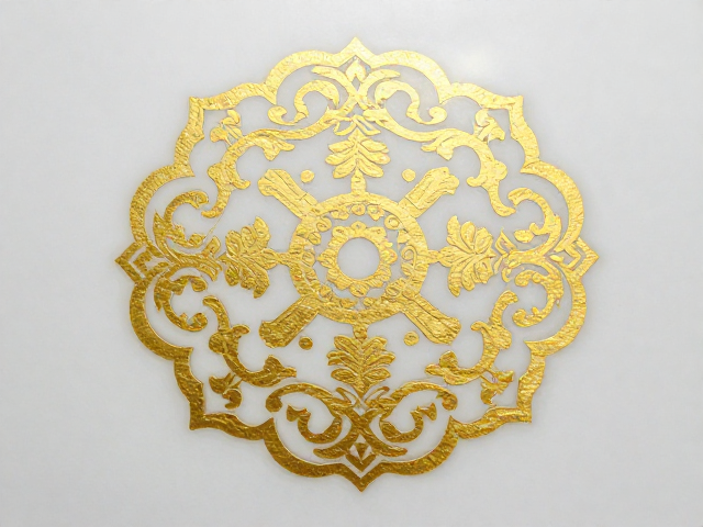 烫金转印技法解析，釉下纹样与釉层牢固结合，打造吉祥纹样之美