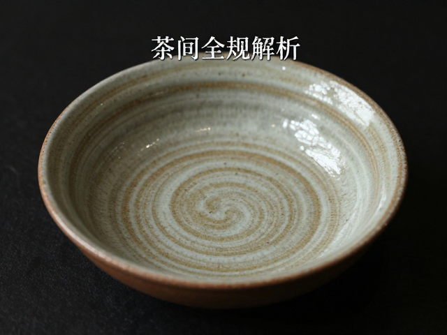 复古粗陶茶荷选购指南,无铅釉安全材质与茶道美学全解析