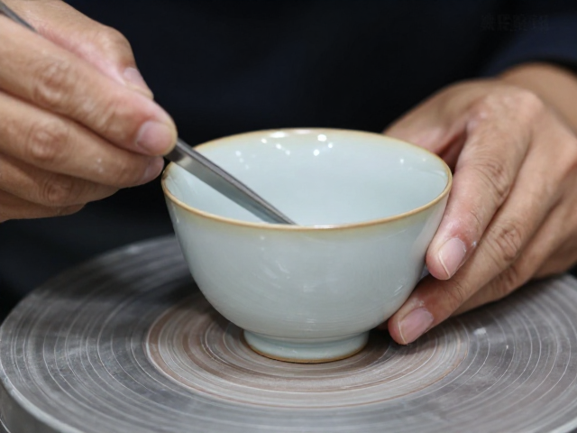 乐烧成品窑变口沿保护技巧，打造高颜值茶器避坑指南