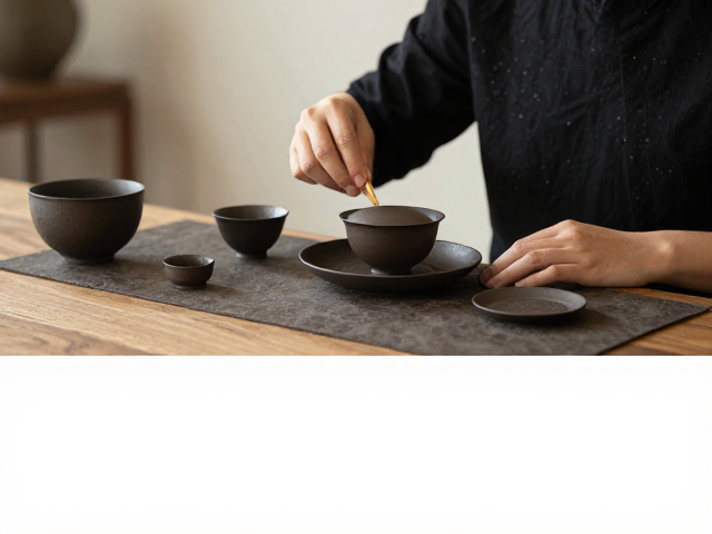 现代陶艺茶席陈设,人物故事里的文化表达之美