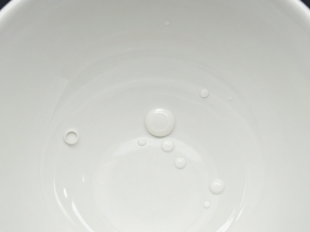 亚光釉料气泡控制,低温釉烧成技巧与缺陷解析