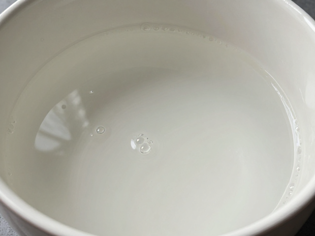 亚光釉料气泡控制,低温釉烧成技巧与缺陷解析
