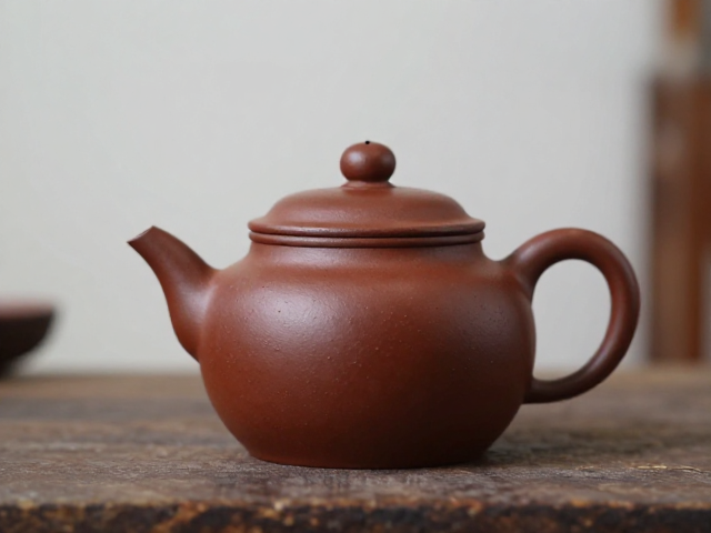 非遗陶艺茶壶，承载生活器用文化的匠心传承
