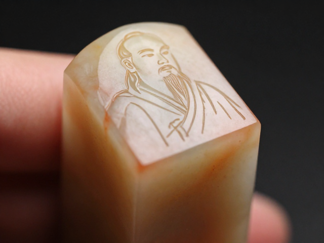 虫鱼水族文人肖像阳文印章，高颜值桌面摆件与SEO流量灵感指南