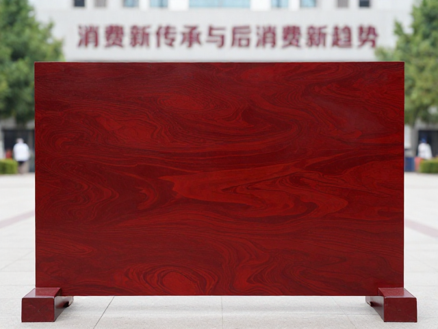红木文玩摆件进校园,工艺传承与消费新趋势