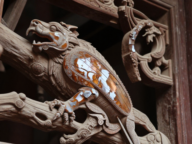 寺庙木雕修缮与根雕作品修复,漆面修复工艺全解析