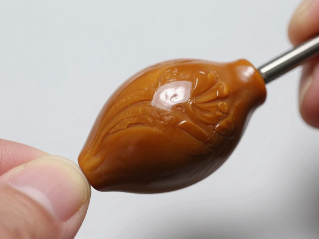 根因材施艺，打蜡上光技巧，让根雕光泽持久不褪色