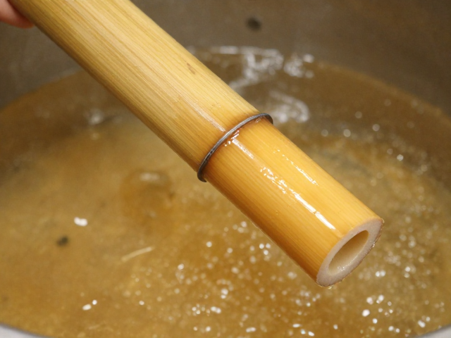 筇竹原材料与工具,脱糖处理关键步骤与技巧详解