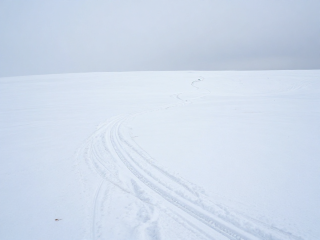 寒冬短途环线,关节灵活与雪地探险准备指南