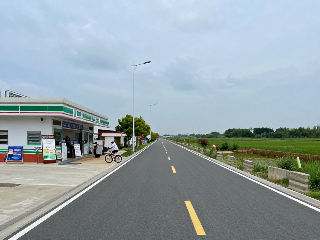 一日休闲骑行线，沿途有便利店，避开测速拍照陷阱
