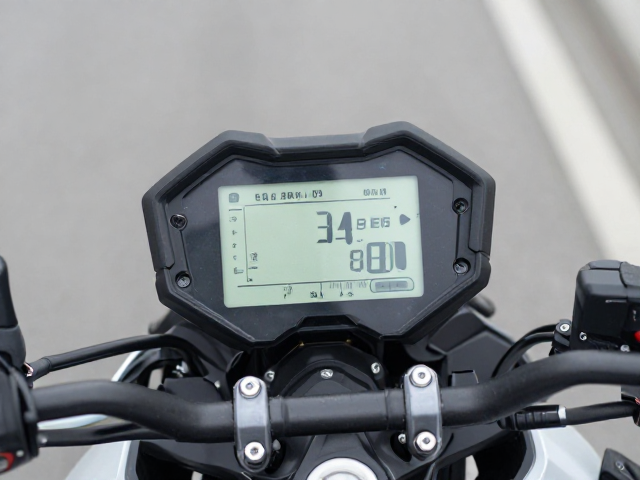新手长途机车推荐,Honda CB400X液晶仪表实测